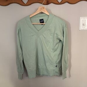 GAP Men's Light Green V-Neck Sweater